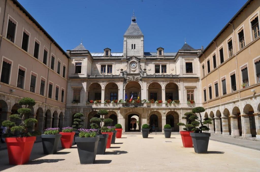 La Belcombe Apartment Sainte-Colombe  Exterior photo